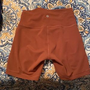 Lululemon wunder train biker shorts